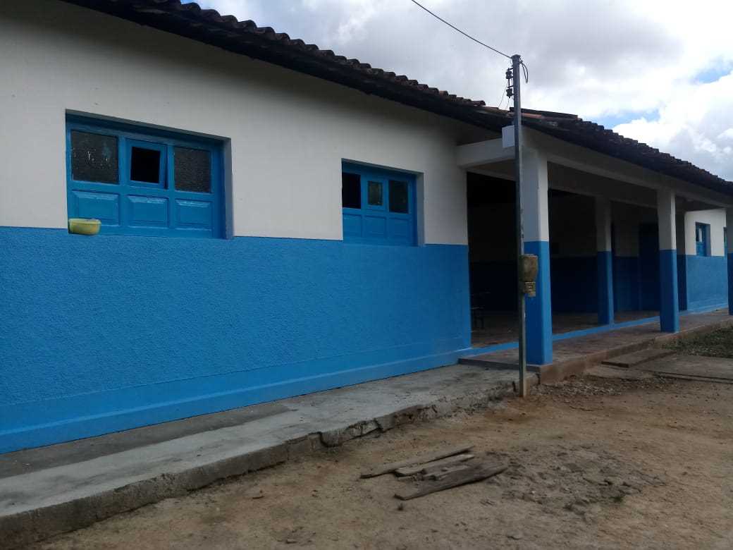 Camacã: Prefeitura realiza Reforma da Escola José Maria km 14
